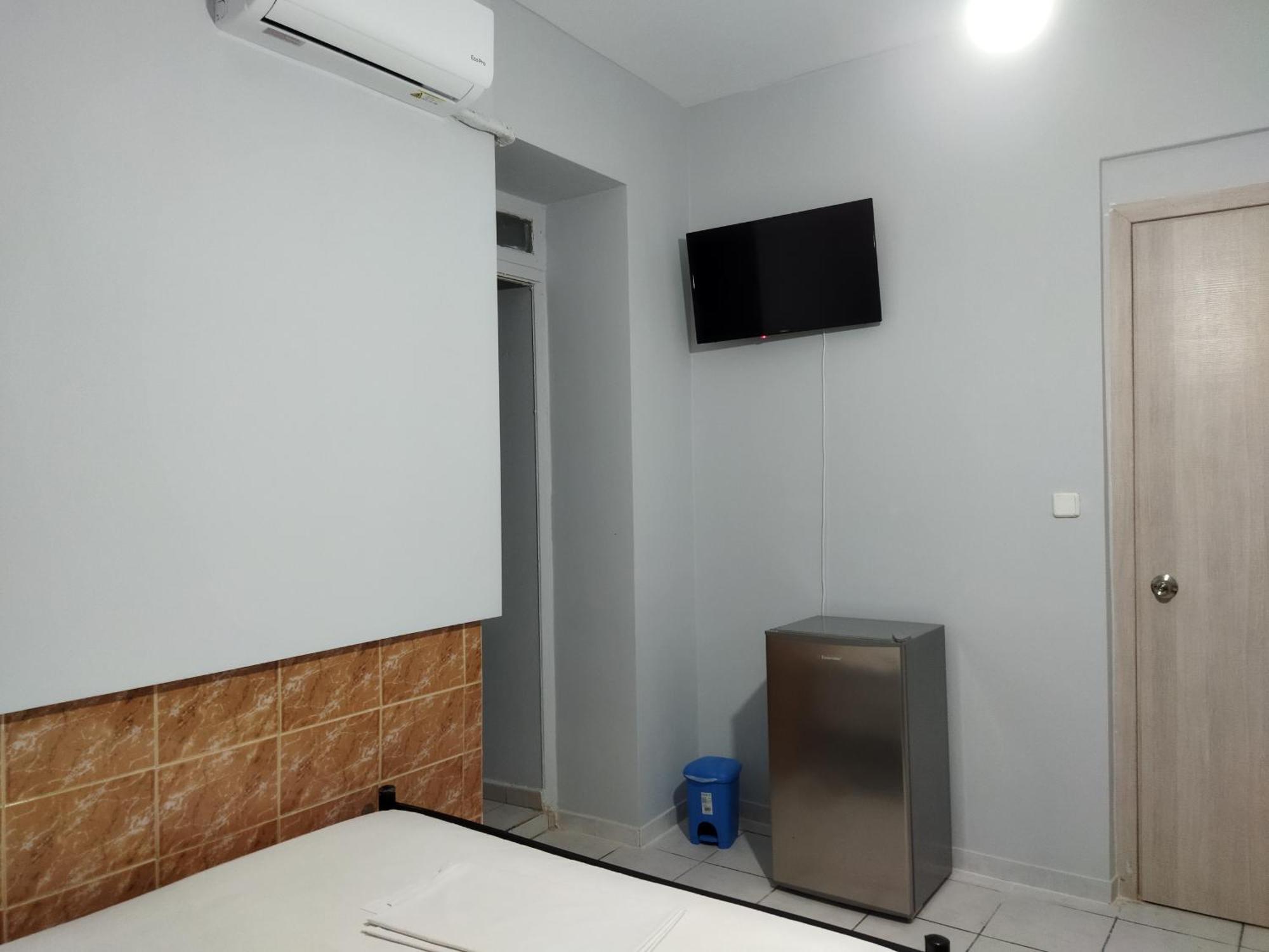 San Remo Hostel Атина Екстериор снимка
